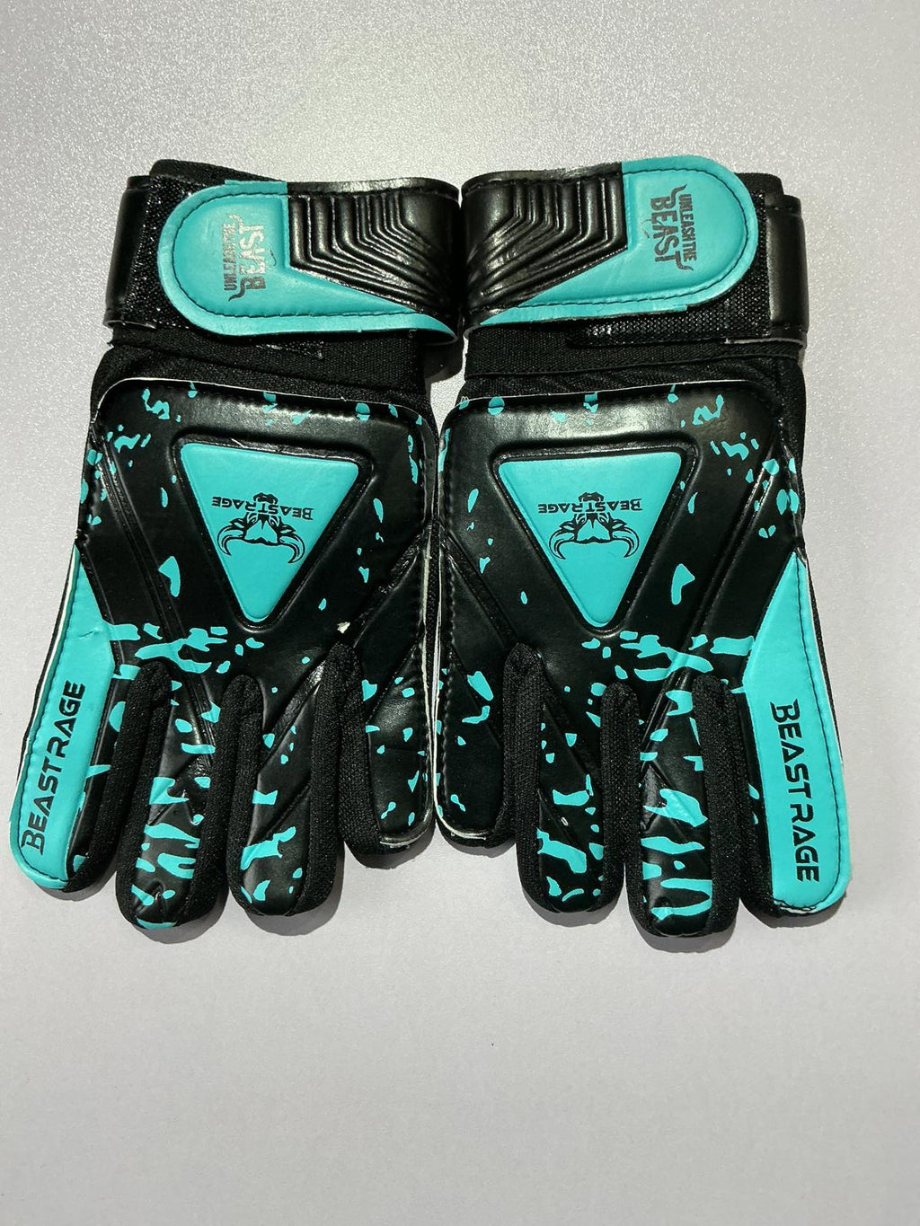 Beast Rage Goalie Gloves Size 3