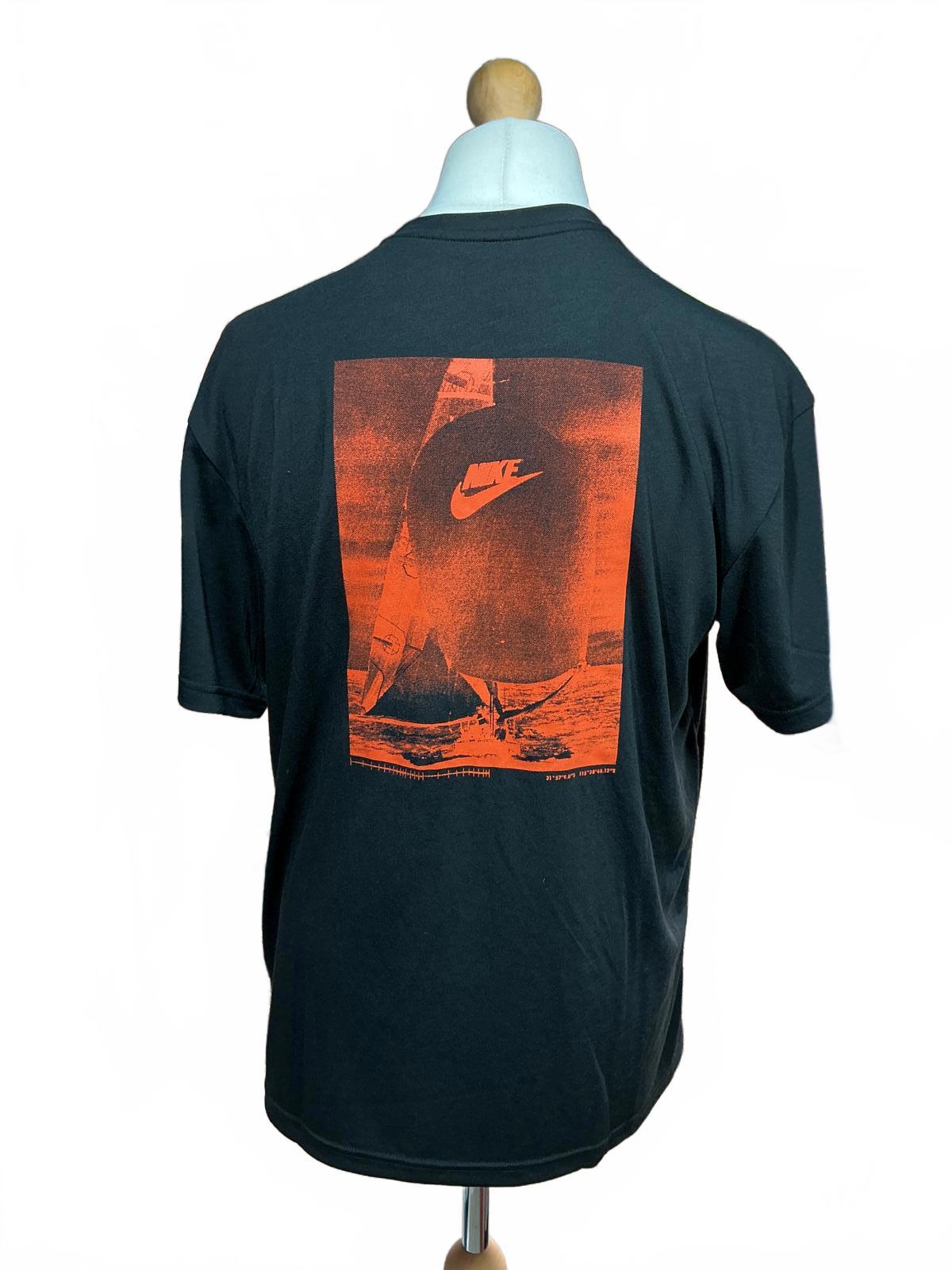 *New* Nike Men's Black Graphic T-Shirt Size Medium