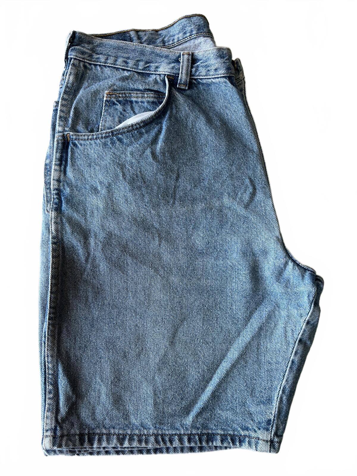 Wrangler Authentic Jeans Classic Blue Denim Shorts Size Waist 34 in.
