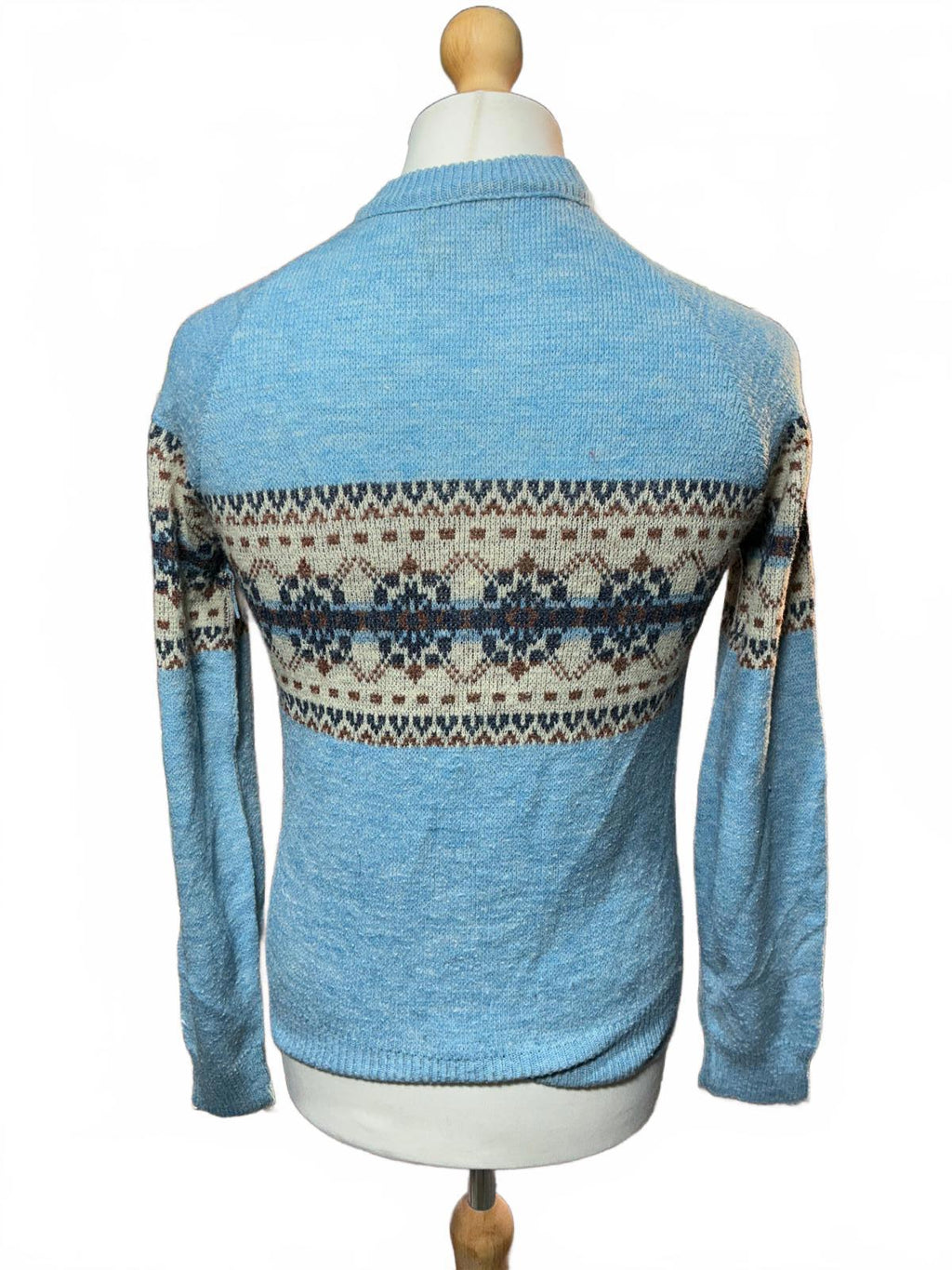 Vintage Light Blue Men's Crew Neck Sweater with Patterned Band