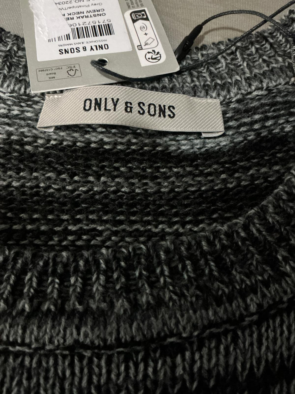 *New* Men's Crew Neck Sweater Grey Black Knit Only and sons