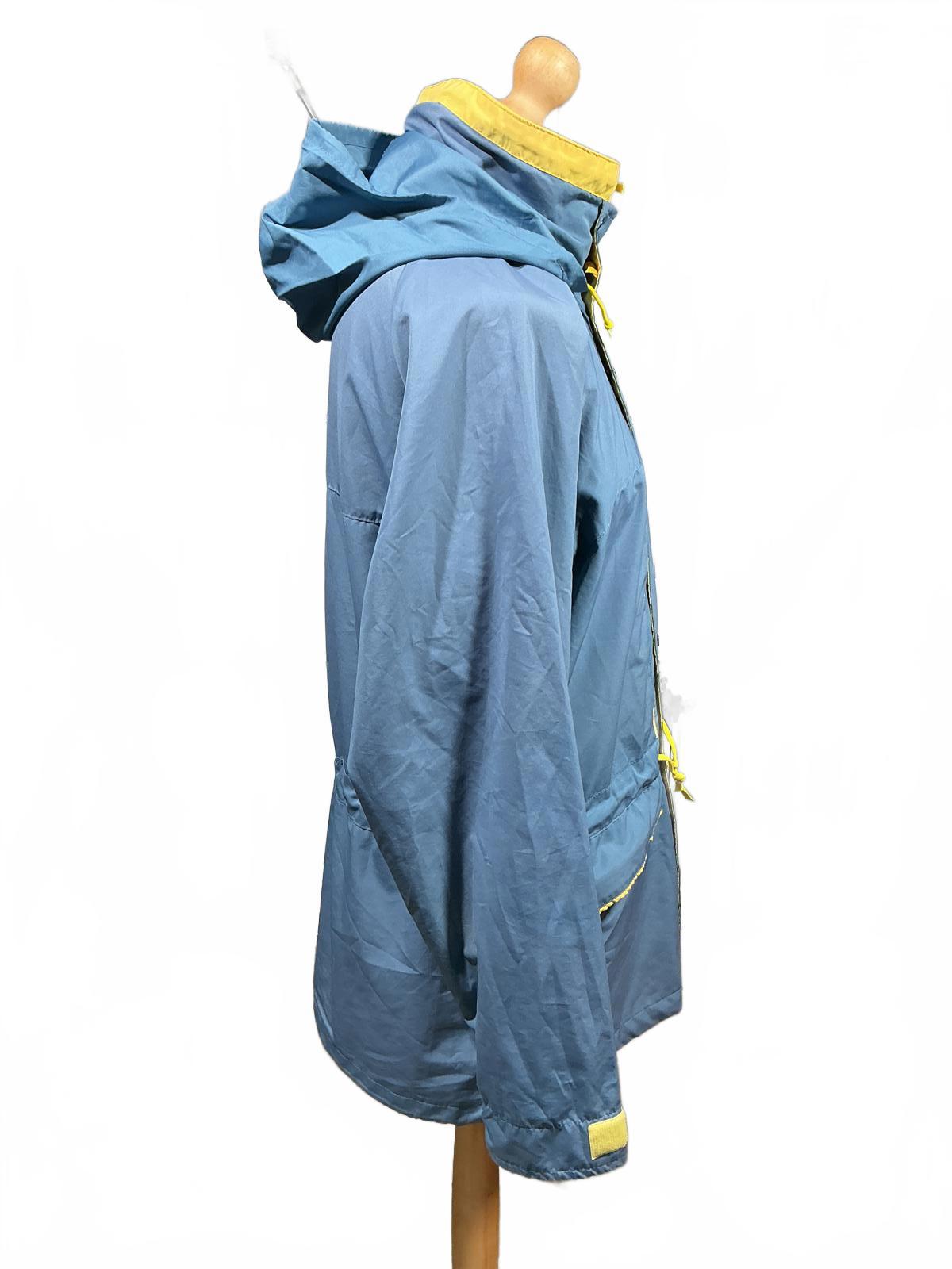 Berghaus Vintage Blue and Yellow Hooded Gemini Jacket Size XLarge