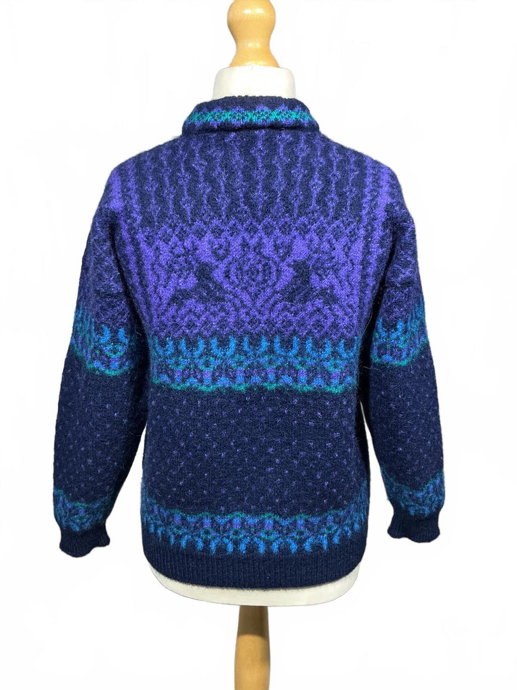 Vintage Norwegian Women's Turtleneck Sweater in Blue and Purple