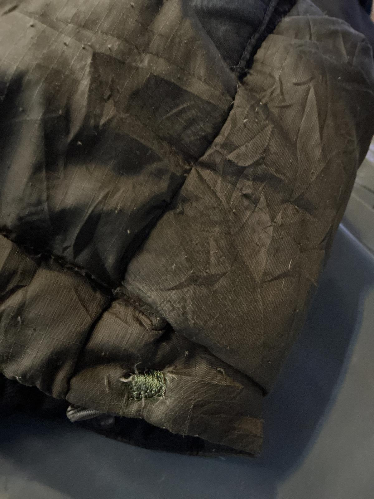 Mountain Hardwear Men's Puffer Jacket Olive and Black