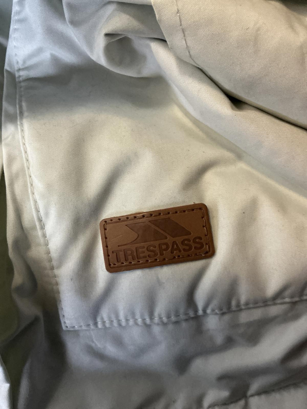 Trespass Women's White Winter Parka Coat Size Regular 16