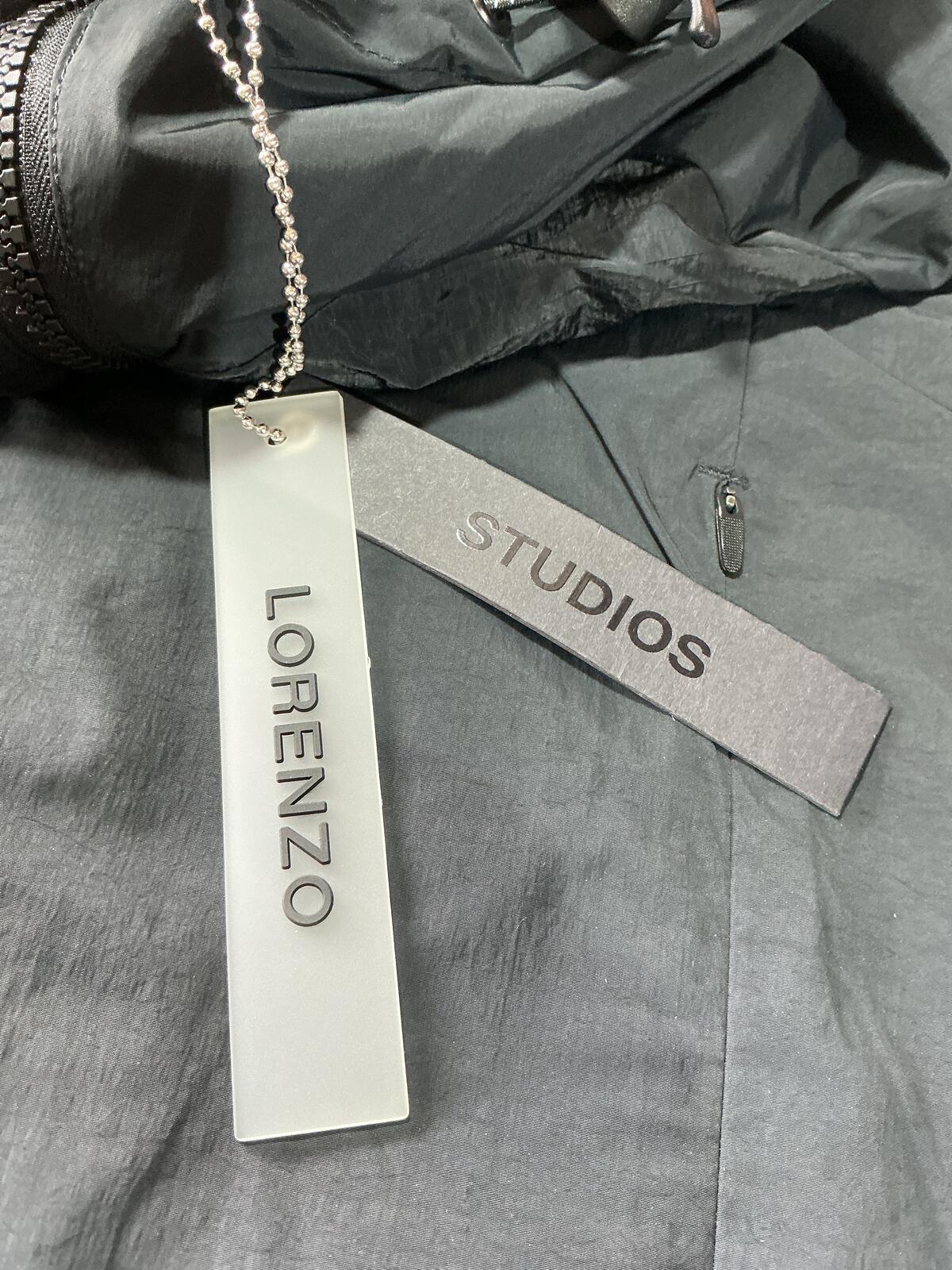 Lorenzo Black Windbreaker Hooded Jacket Size Regular XL Outdoor Coat