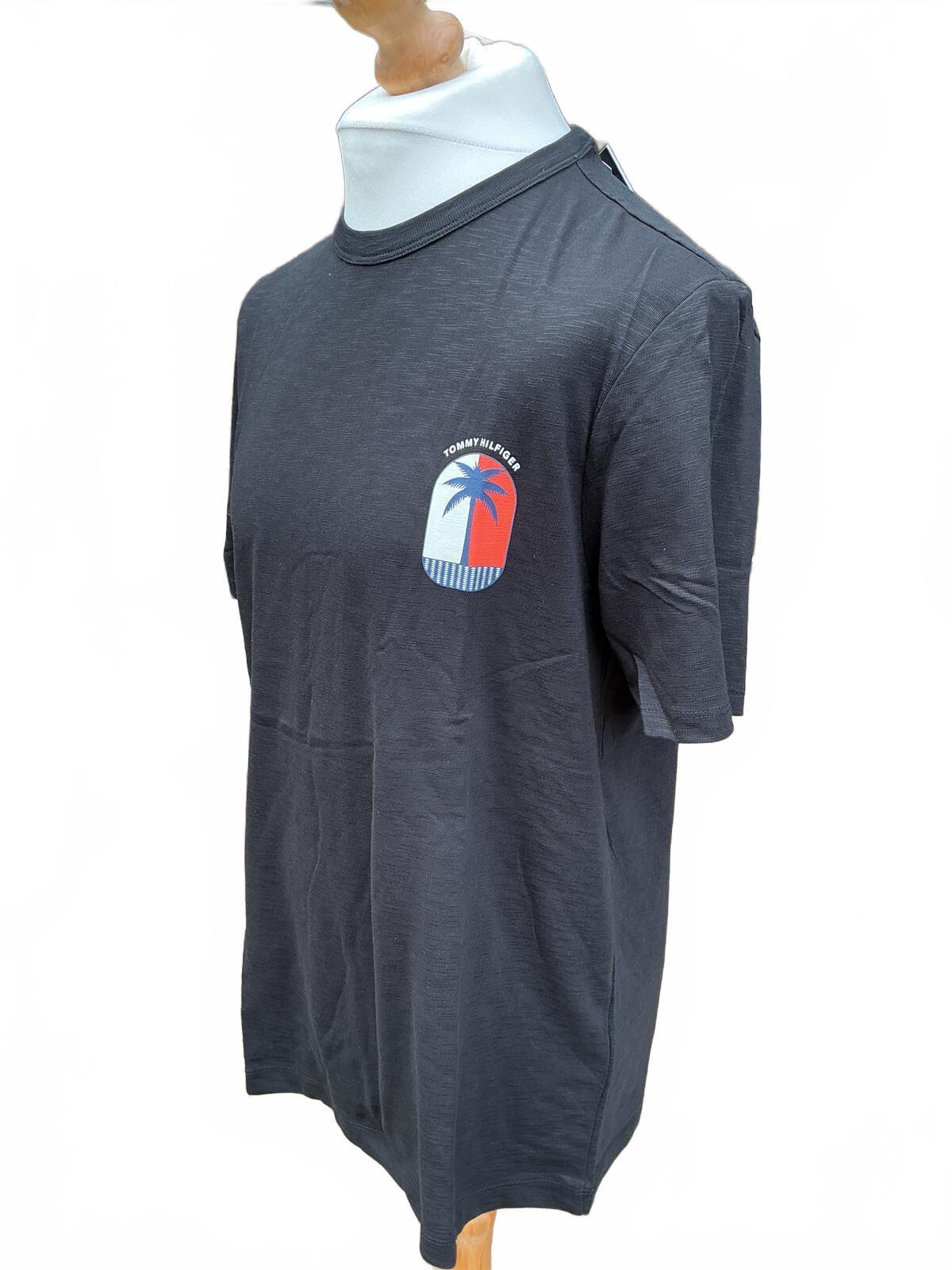 Tommy Hilfiger Black T-Shirt with Palm Logo Size Regular L Casual Tee