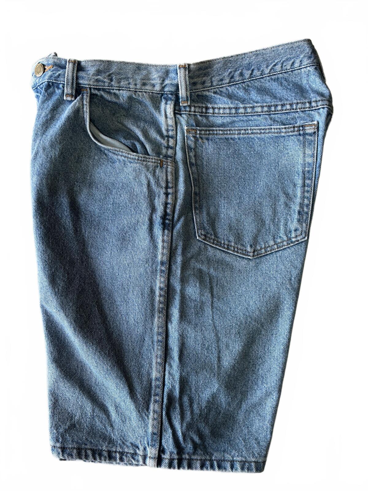 Wrangler Denim Shorts Light Blue Classic Fit Waist 32 in. Casual Summer