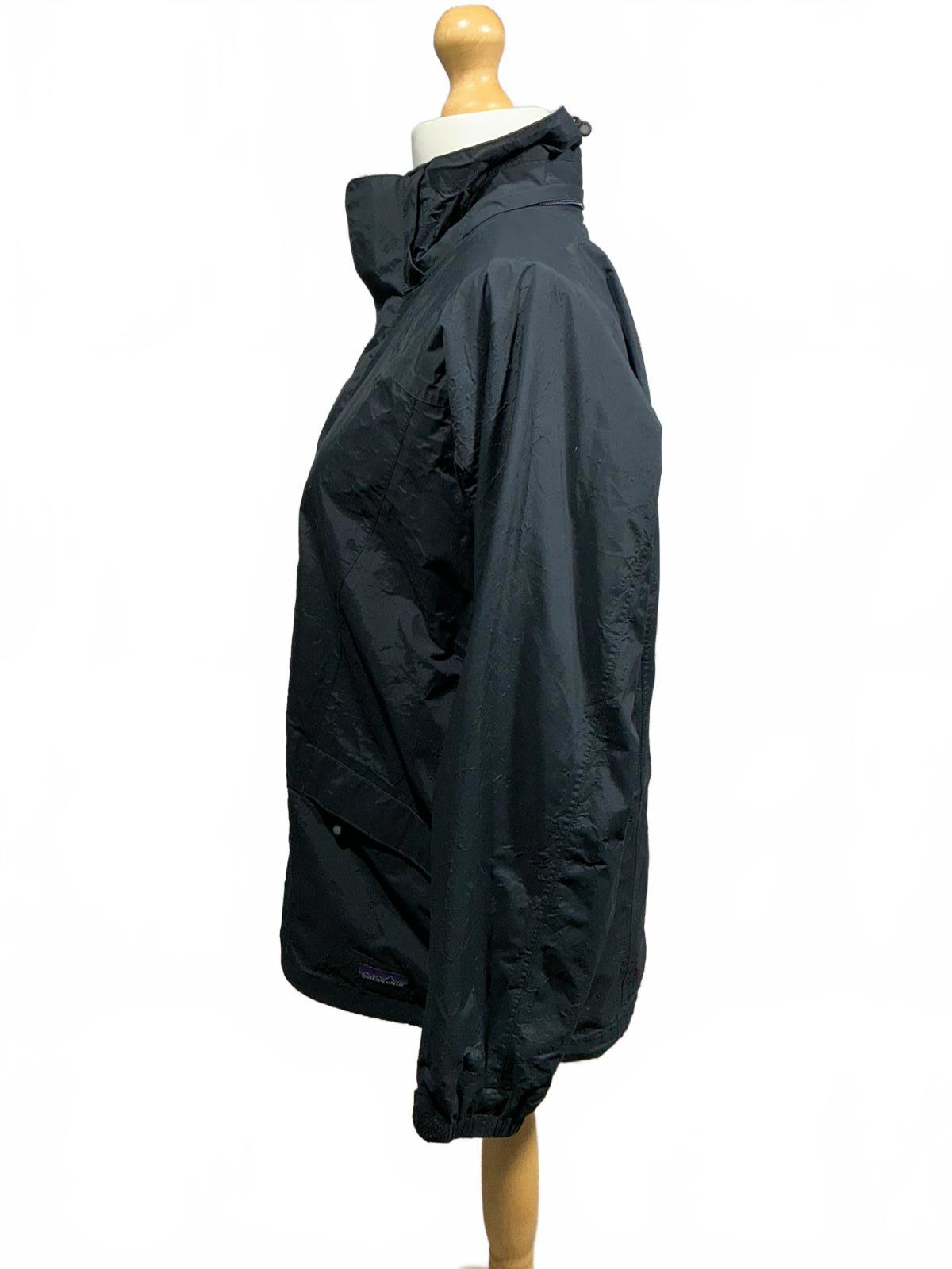 Ladies medium Patagonia waterproof jacket