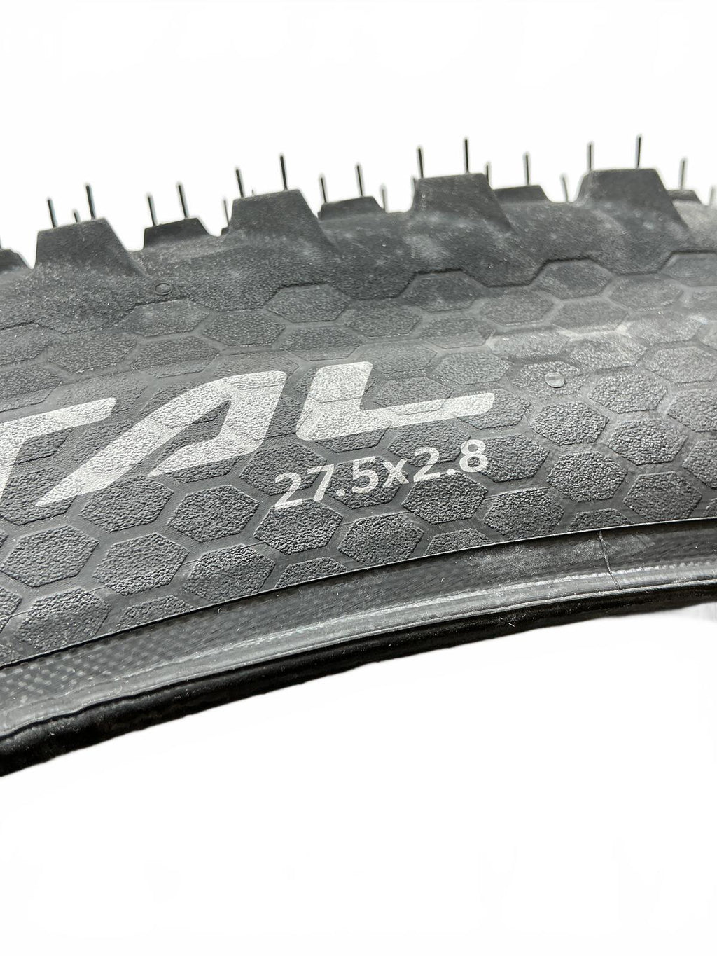 Continental Cross King 27.5 x 2.2 MTB Bicycle Tyre Tubeless Ready