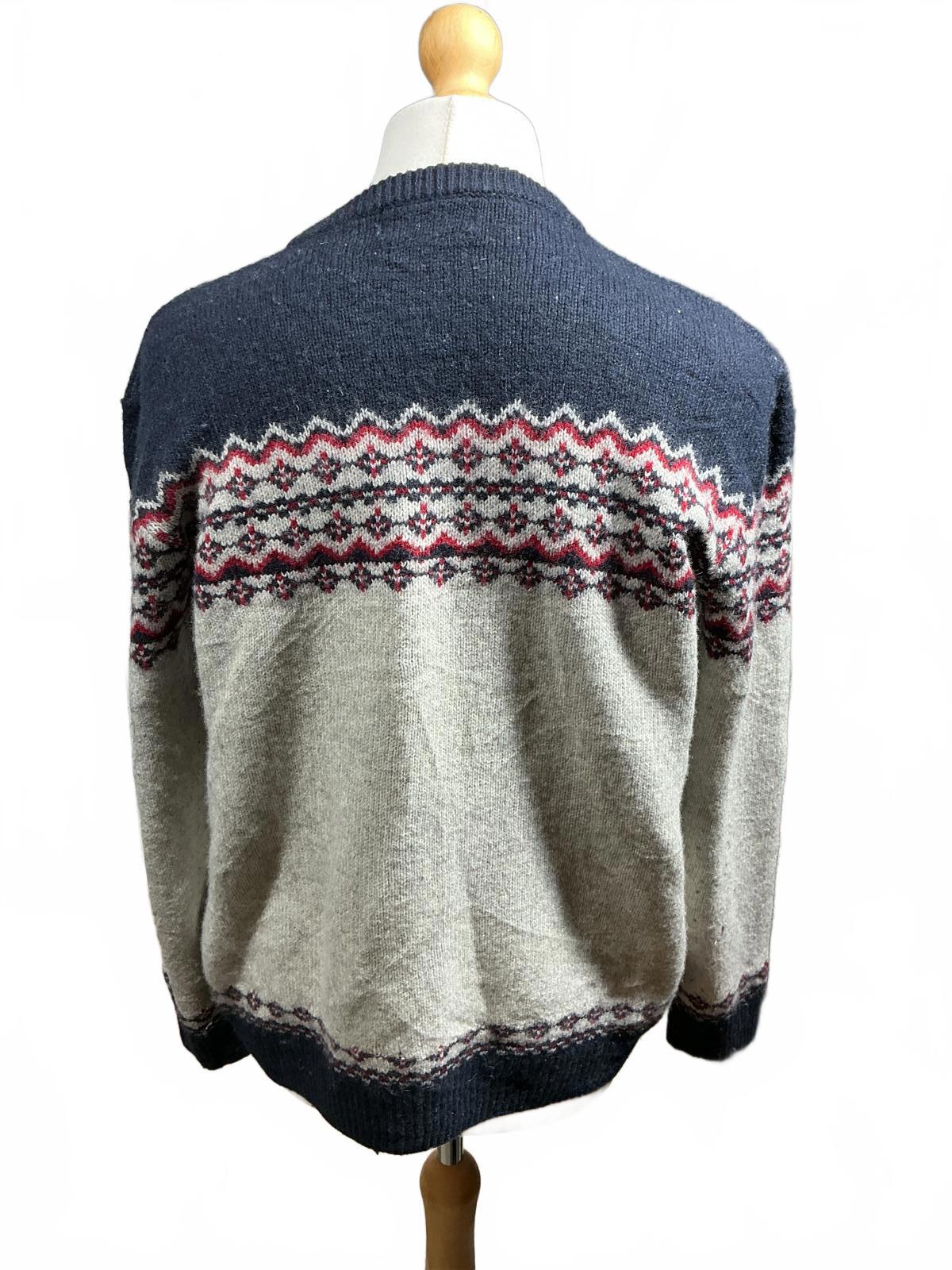 Vintage Men's Nordic Pattern Wool Sweater