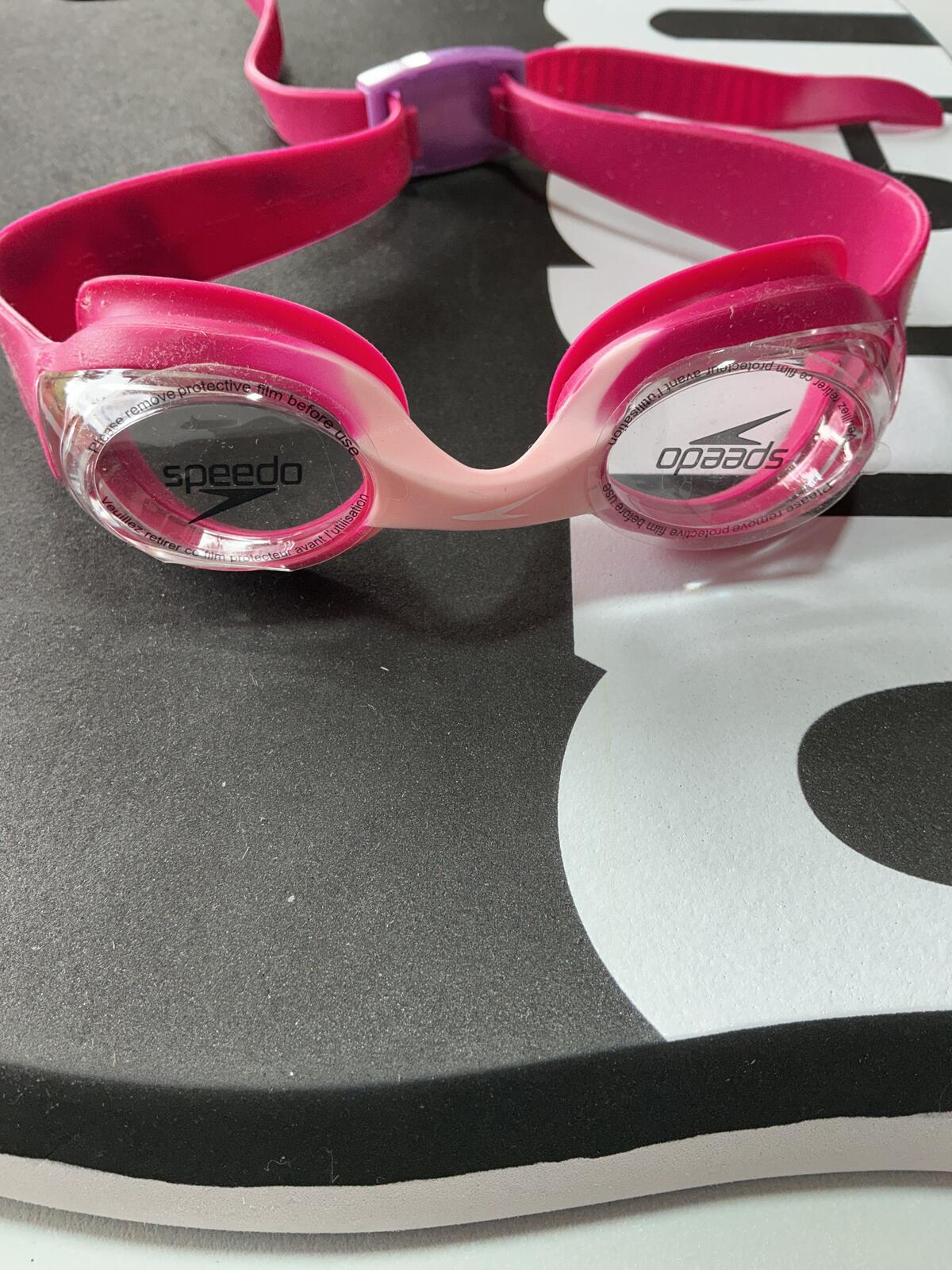 Arena Kickboard with Speedo Pink Kids Swimming Goggles Adjustable Strap