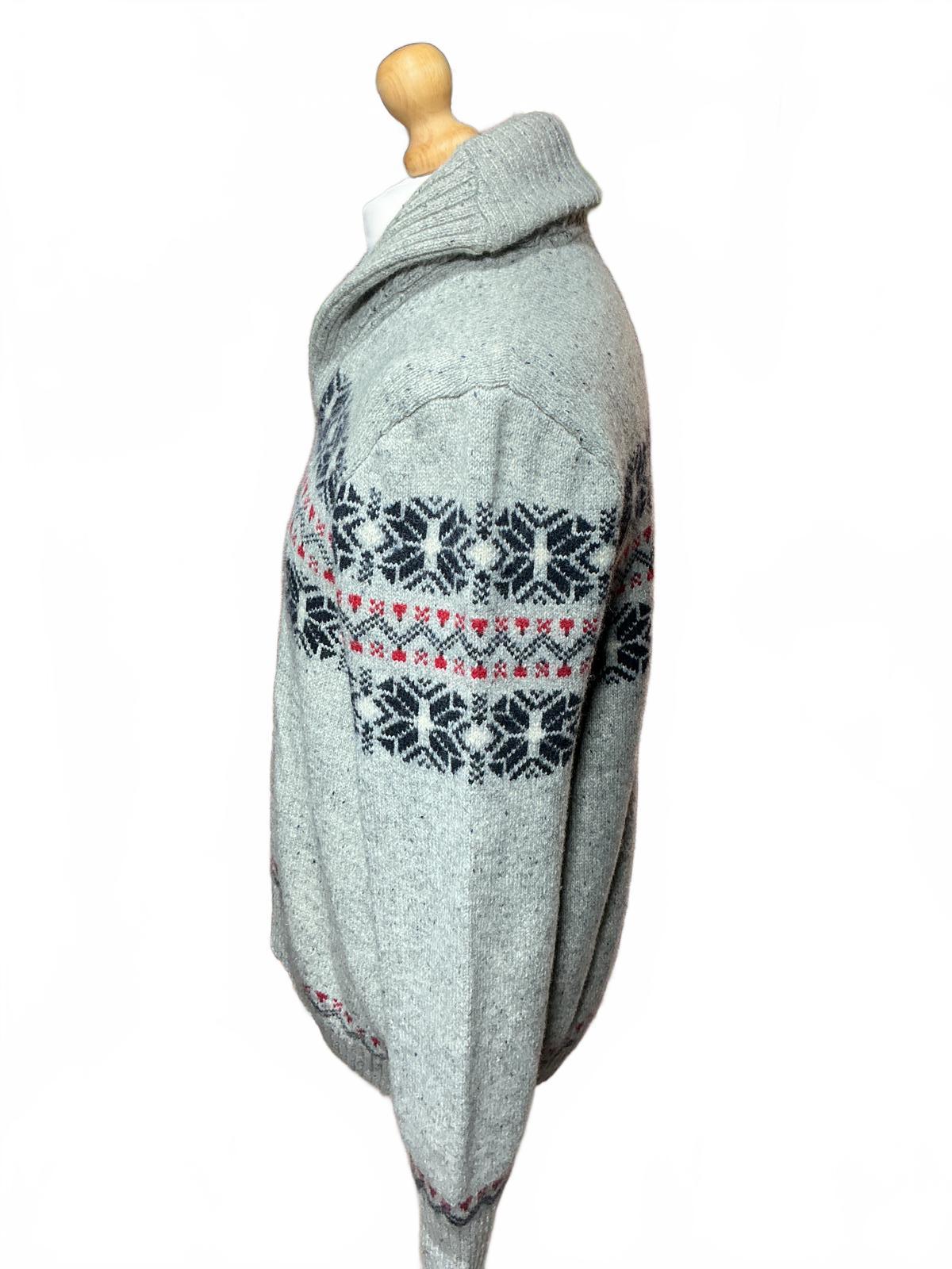 Men's Grey Knit Sweater with Snowflake Pattern and Shawl Collar