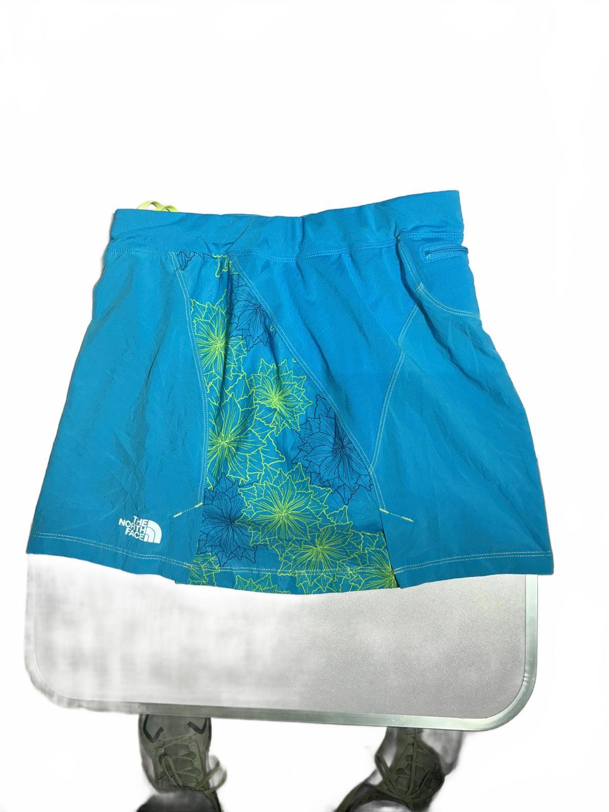 The North Face Women's Blue Floral Active Skort