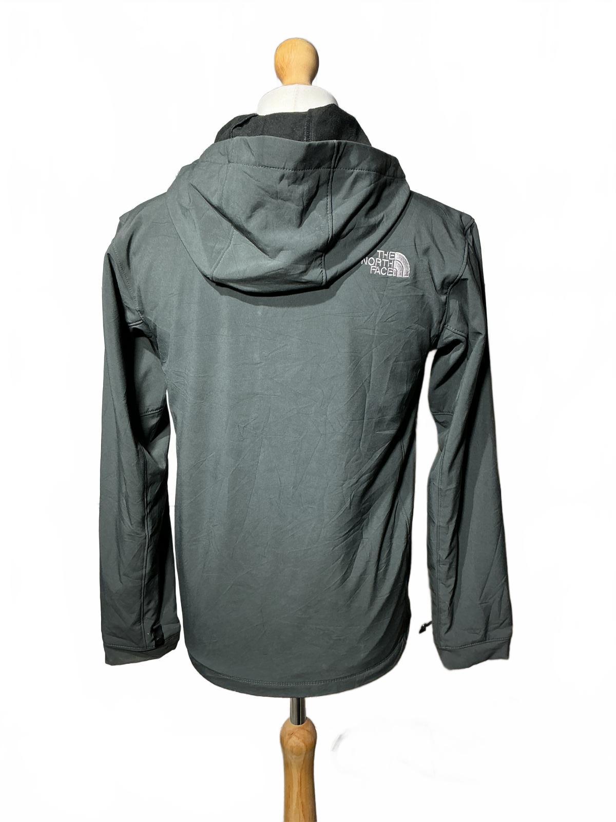 The north face small windbreaker