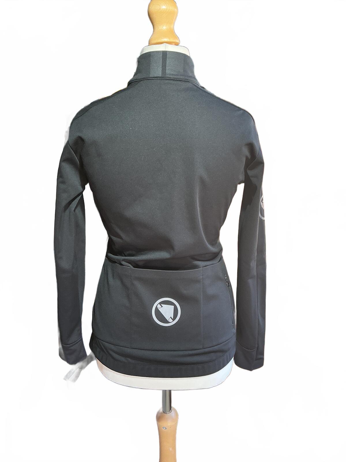 Endura Women's Windchill 2 Black Cycling Jacket Size Small Lightweight Softshell