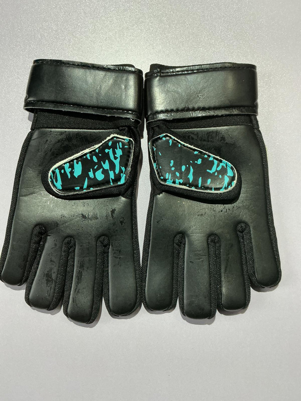 Beast Rage Goalie Gloves Size 3