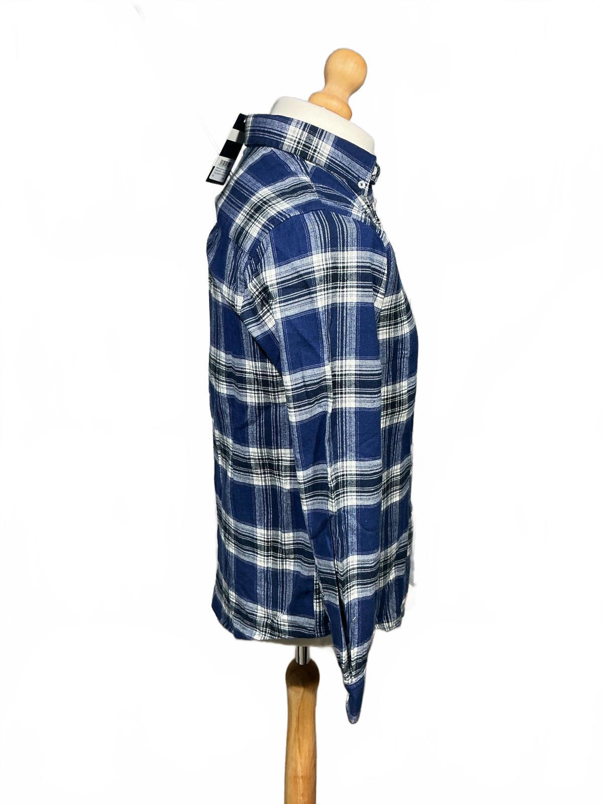 Crew Men's Blue and White Plaid Casual Shirt
