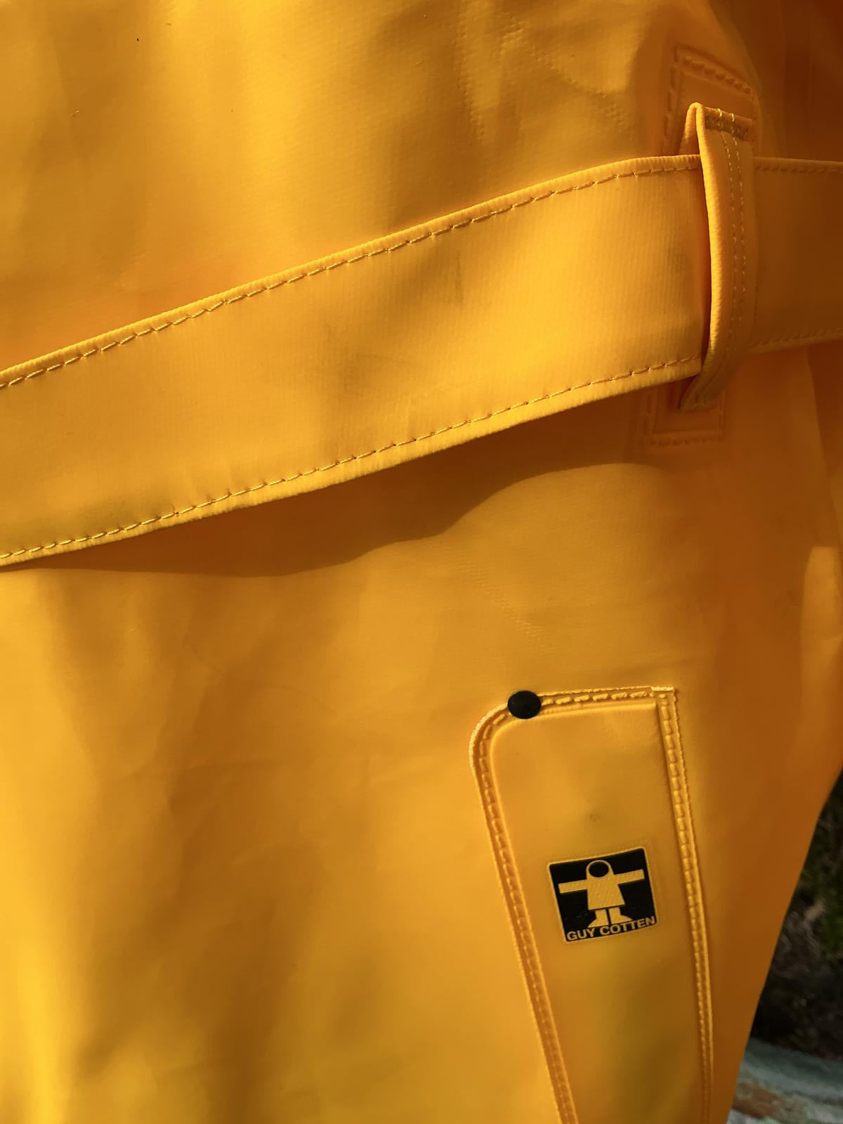 *NWT Ladies Guy Cotten Hecate Yellow Glentex Waterproof Jacket with Hood Size Xl