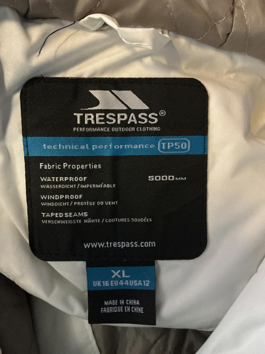 Trespass Women's White Winter Parka Coat Size Regular 16