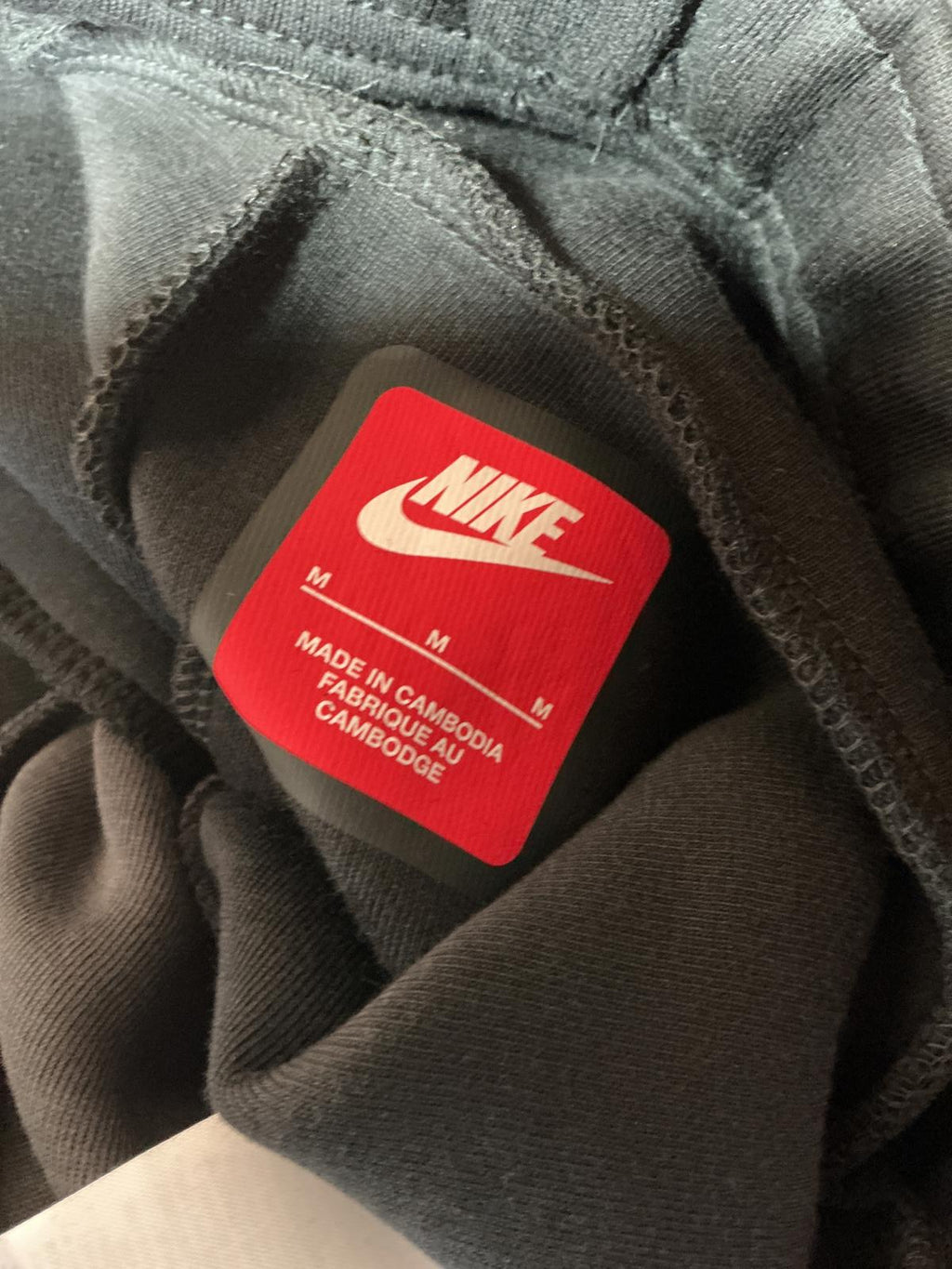 *New* Nike Tech Men's Black and Grey Joggers Size Medium Comfortable Fit