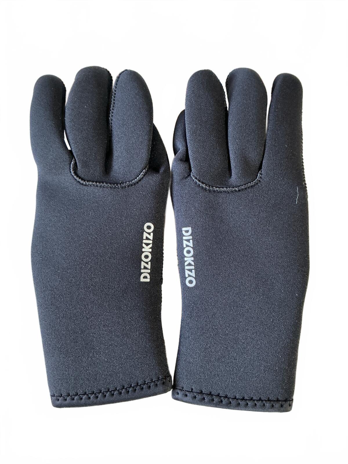 Two pairs Dizokizo Diving Gloves Black Size M Waterproof Neoprene Grip Gloves