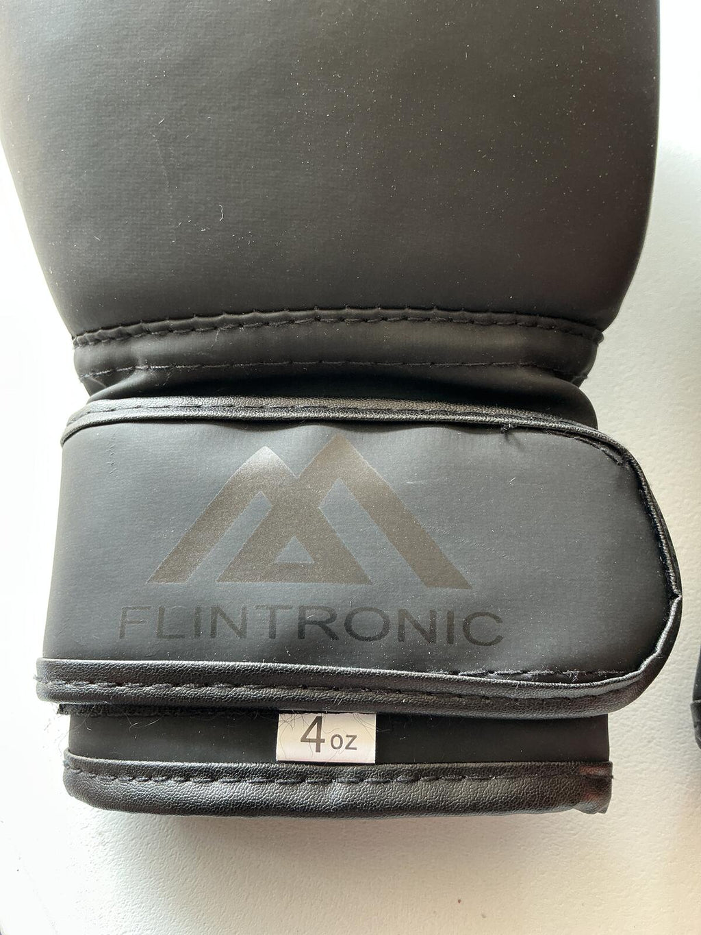 Flintronic Junior 4oz Black Boxing Gloves Lightweight Training Size 4oz