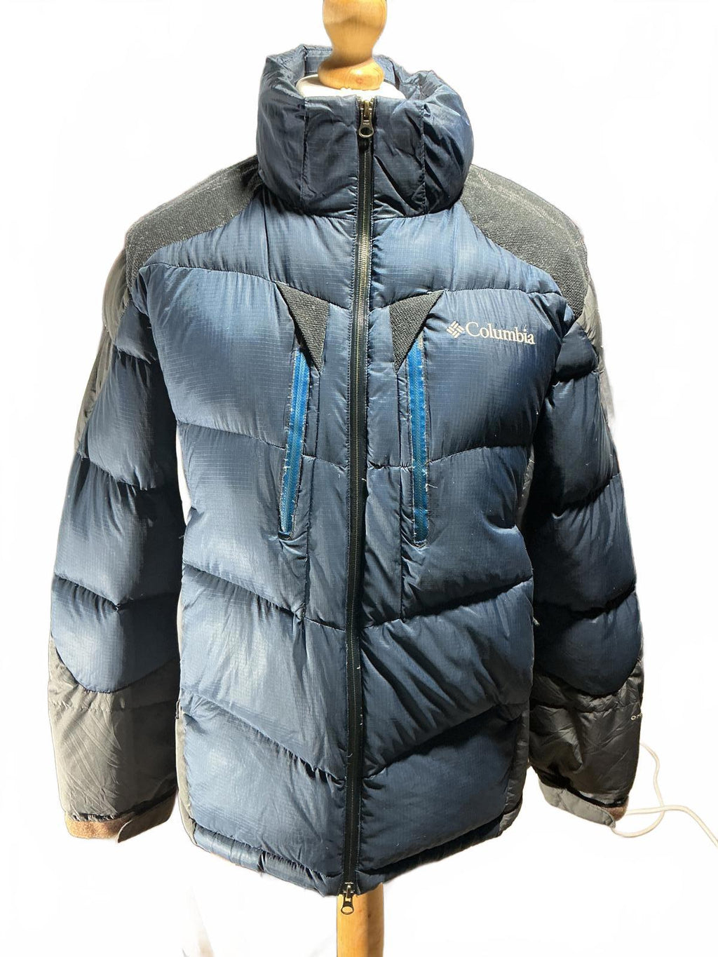 Columbia Men's Puffer Jacket High Collar Zip Pockets Medium Blue Grey Good