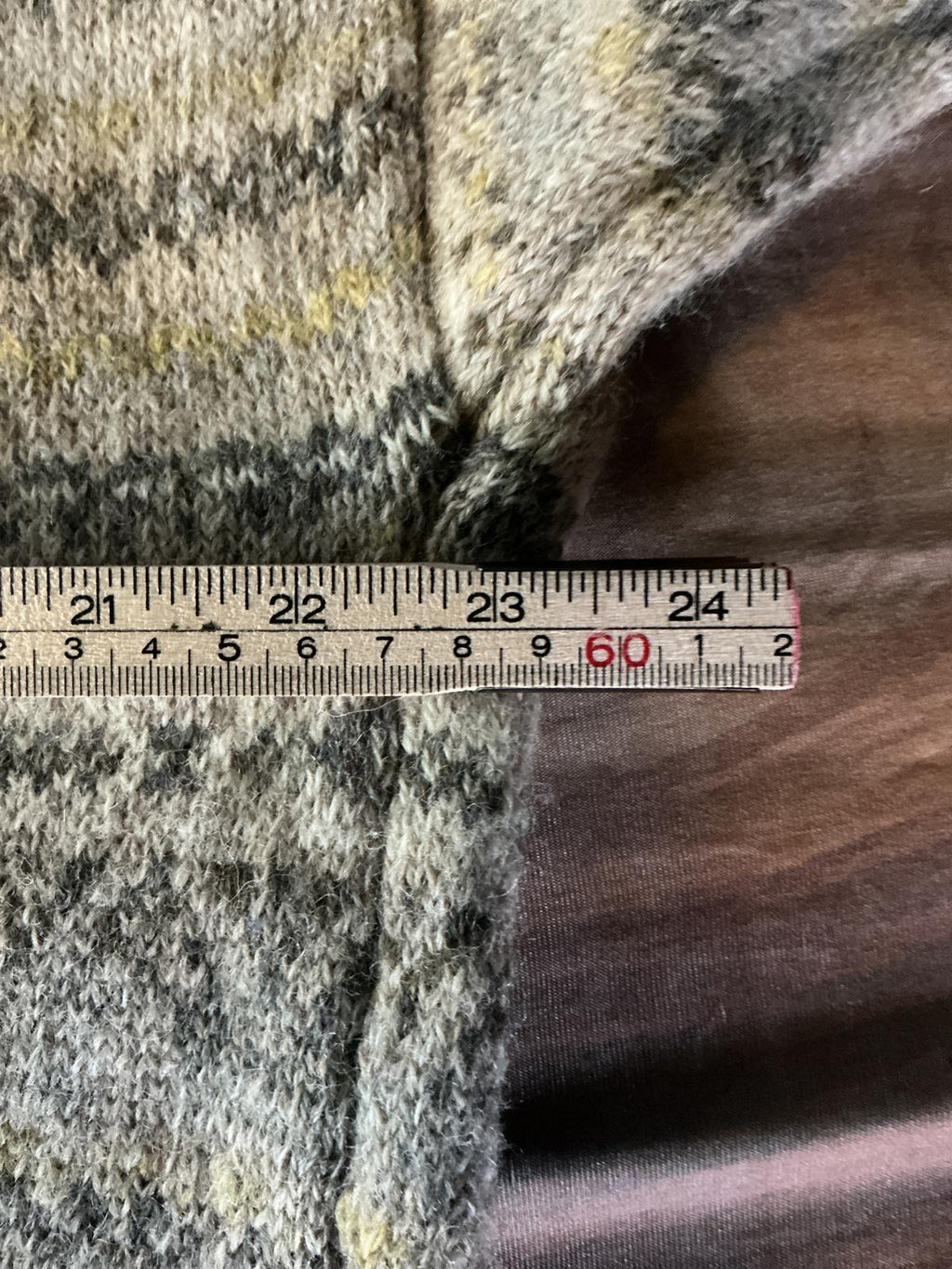 Mens Vintage Patterned Wool Sweater