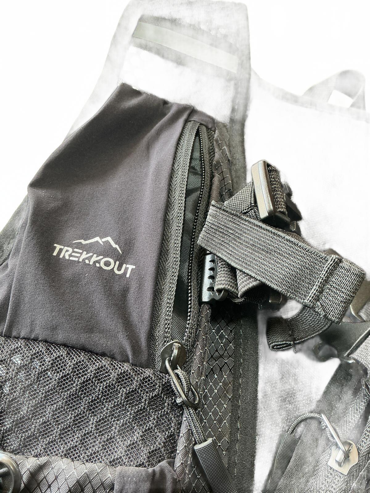 Trekout Black Lightweight Running Pack Vest with Multiple Pockets