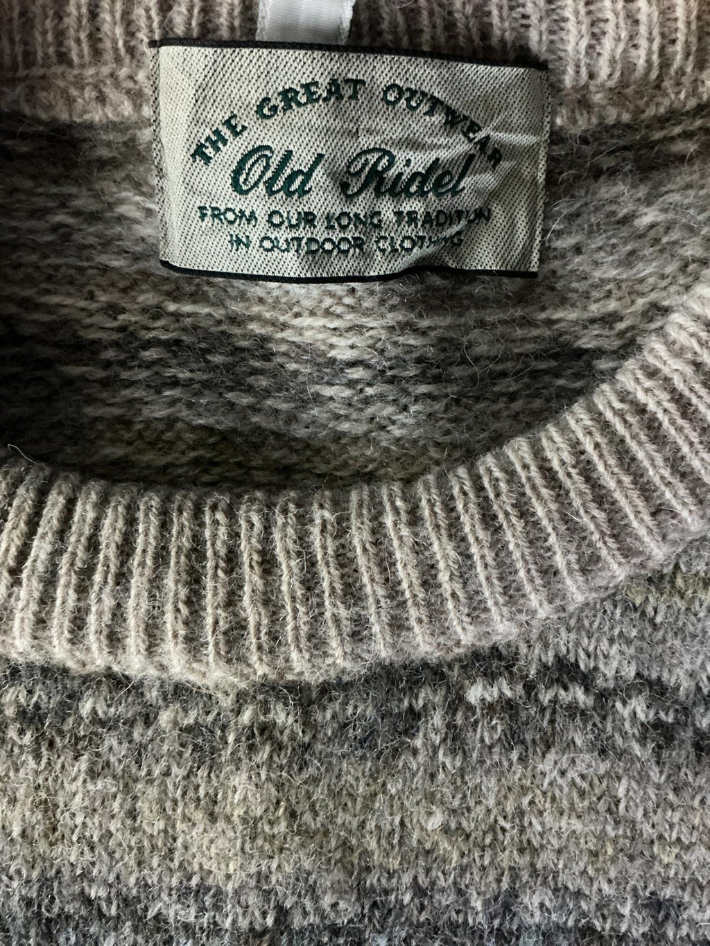 Mens Vintage Patterned Wool Sweater