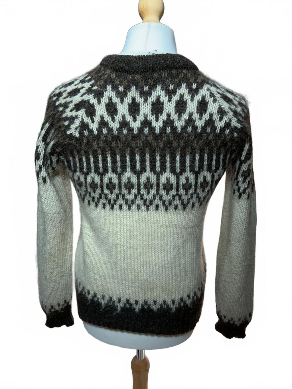 Vintage Men's Nordic Style Knit Sweater V-Neck Wool Blend