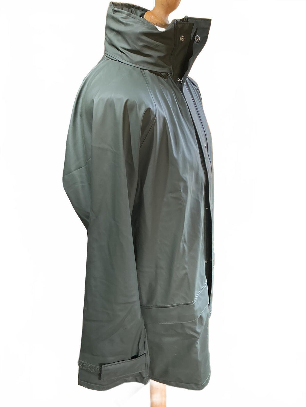 Fort Workwear Waterproof Raincoat Jacket Size Regular M Stylish and Durable