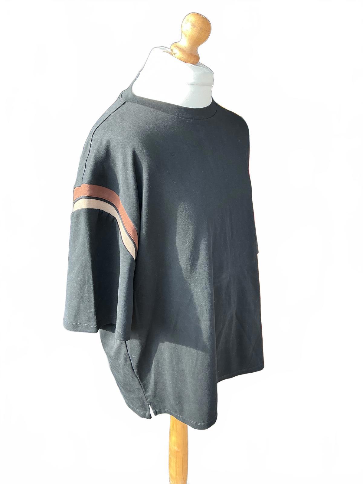 Maniere de Voir T-Shirt with Brown and White Sleeve Stripes, Size XXL