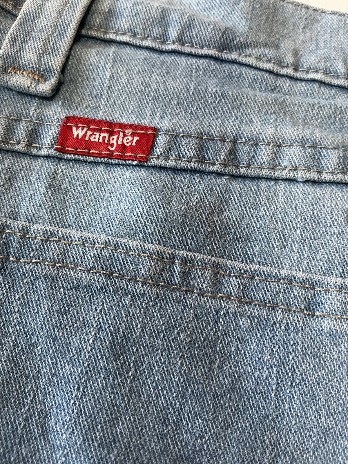 Wrangler Light Blue Denim Shorts Size Waist 40in. Casual Summer Wear