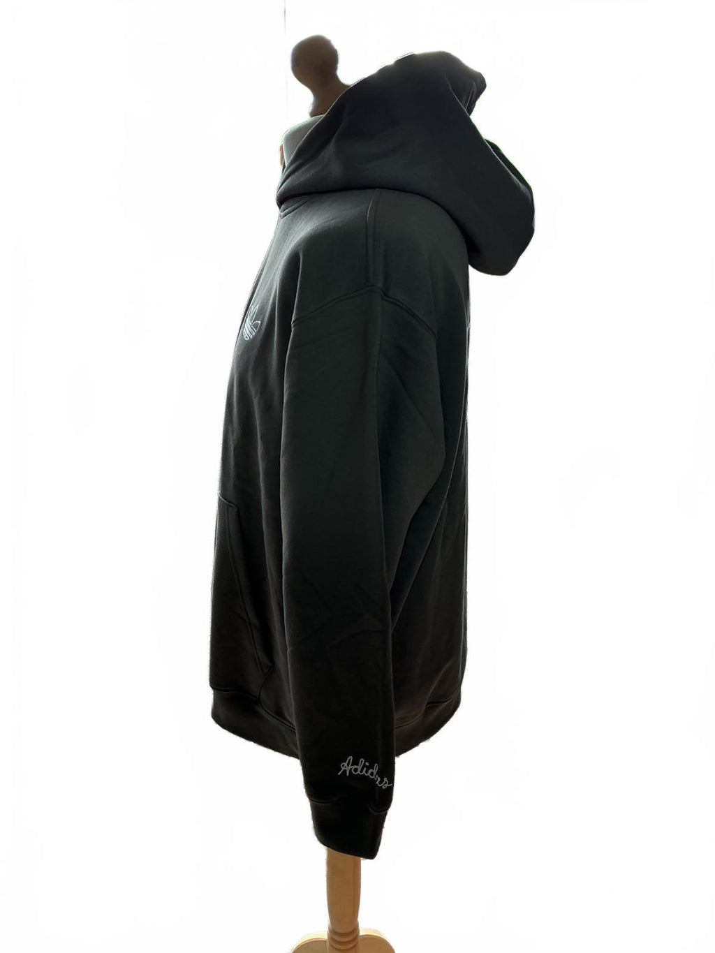 Adidas Originals Hoodie Size Regular L Comfortable Casual Wear