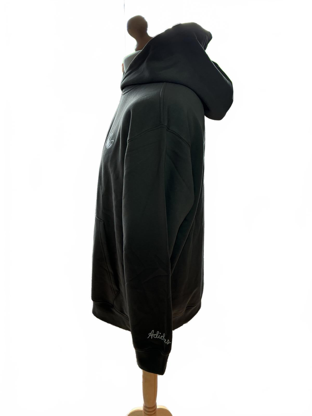 Adidas Originals Hoodie Size Regular L Comfortable Casual Wear