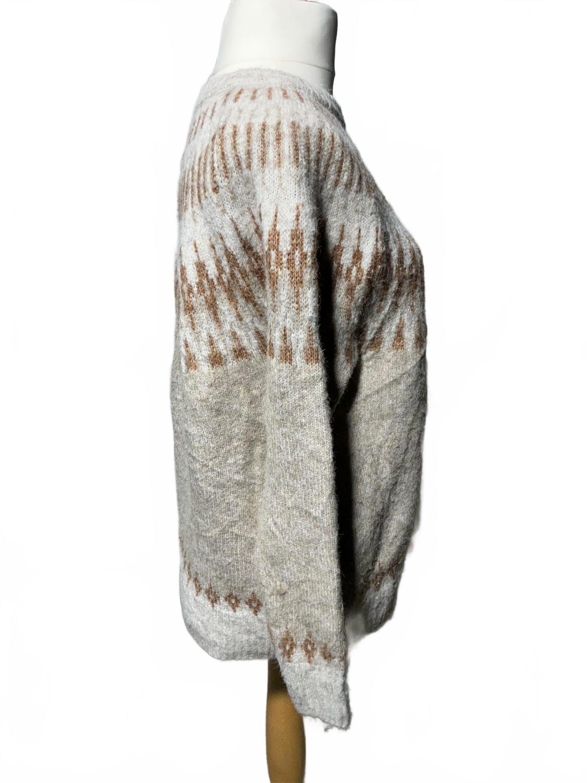 Neutral Tone Patterned Women's Sweater
