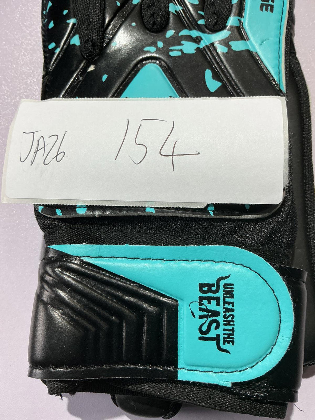 Beast Rage Goalie Gloves Size 3
