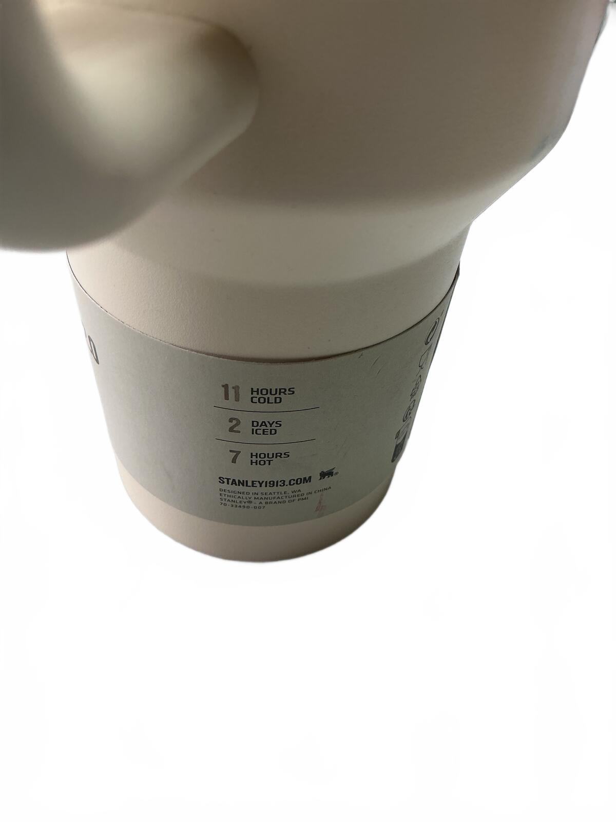 Stanley Quencher H2.0 Tumbler 40oz 1.18L Large Insulated Travel Mug Cream