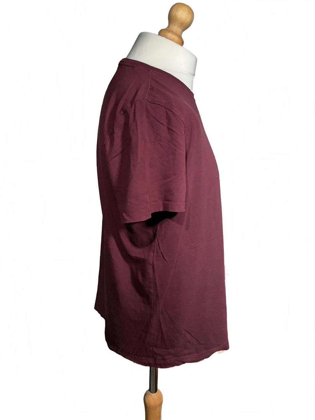 Nautica Men's Burgundy Crew Neck T-Shirt