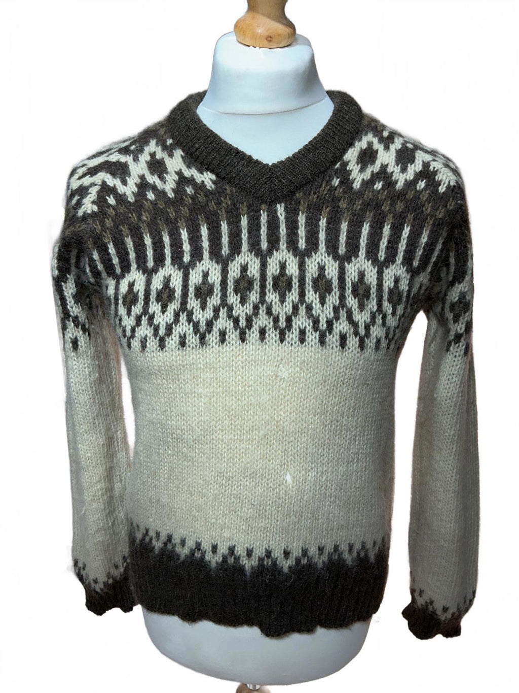 Vintage Men's Nordic Style Knit Sweater V-Neck Wool Blend