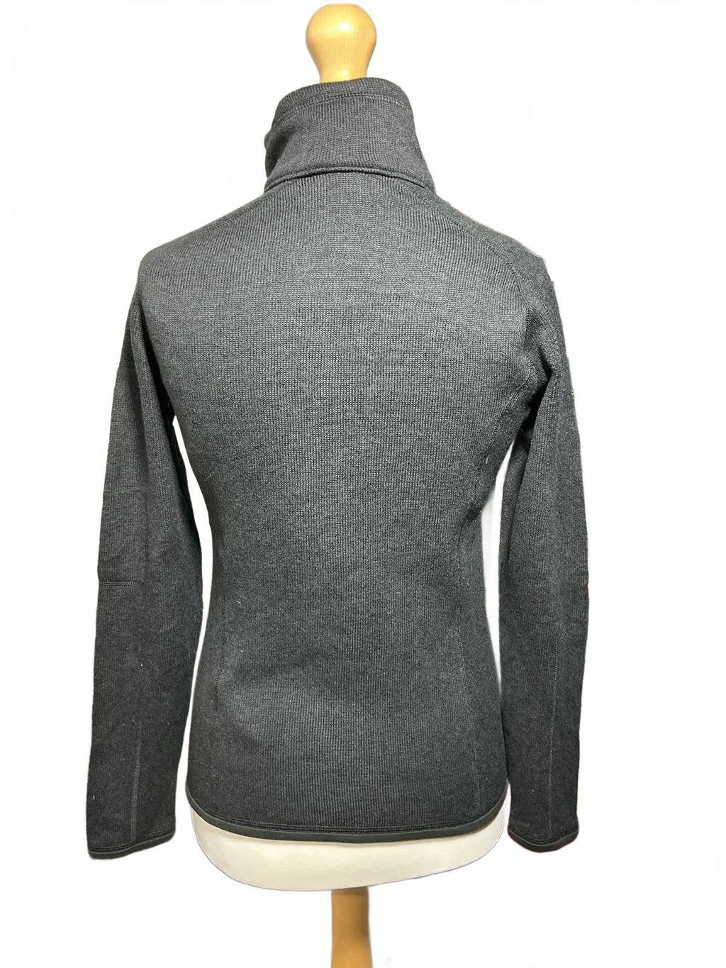 Patagonia Women's Dark Grey Full Zip Fleece Jacket Size Regular S