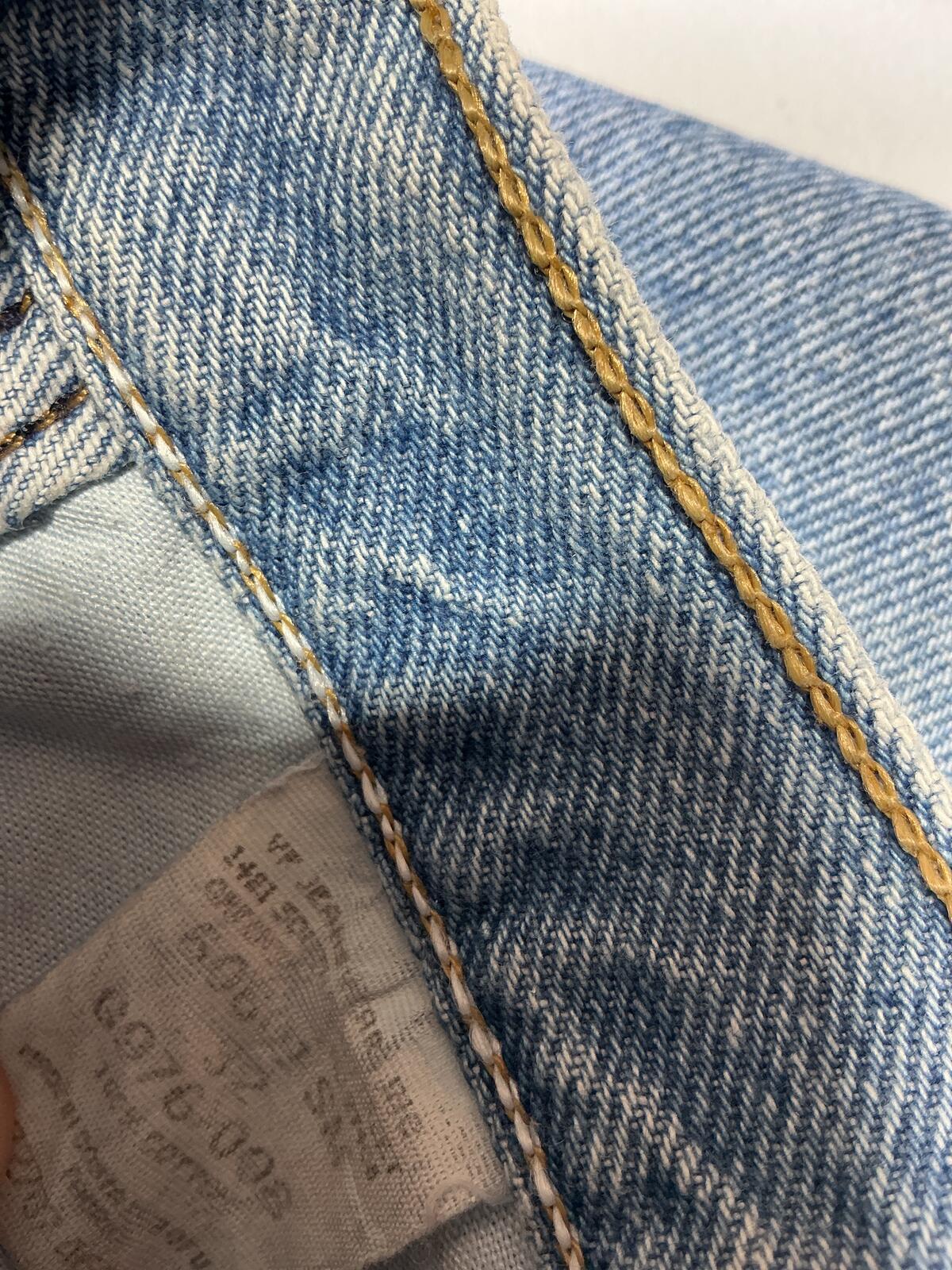 Wrangler Denim Shorts Light Blue Classic Fit Waist 32 in. Casual Summer