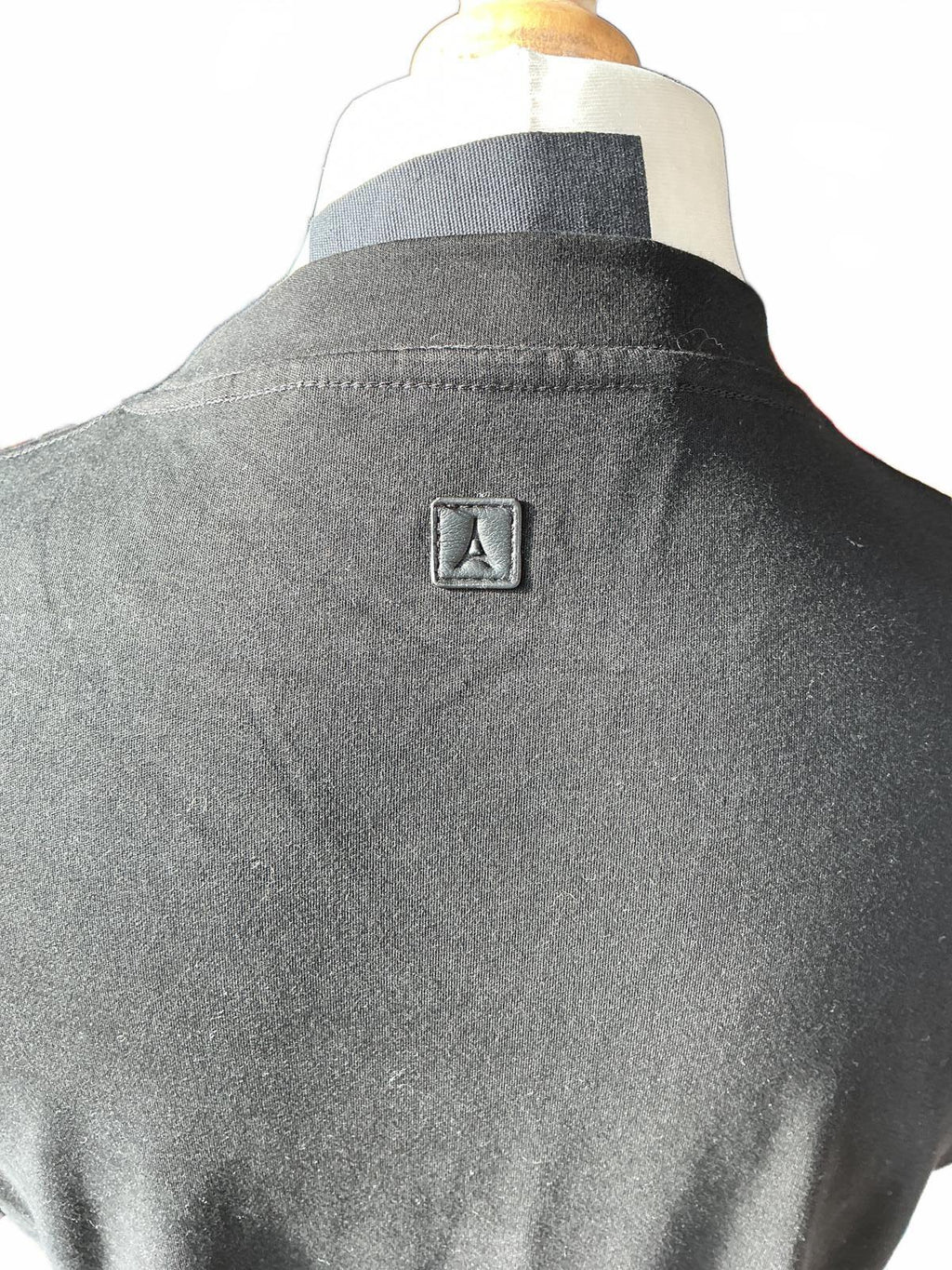 Maniere de Voir Black T-Shirt with Brown Stripes Size Xs