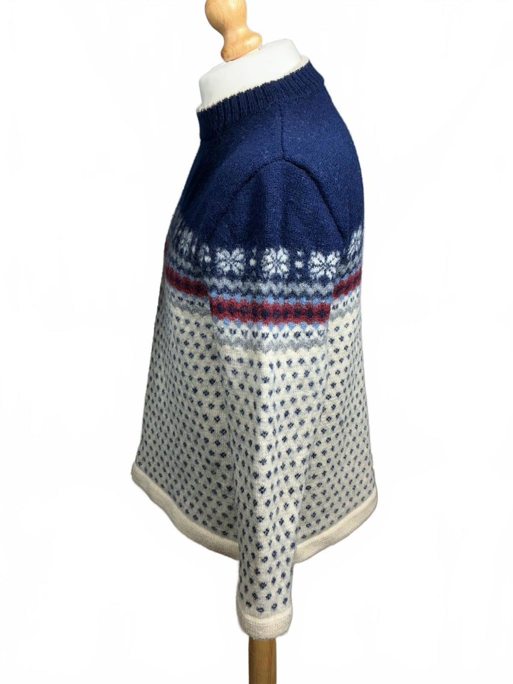 Mens Blue and White Patterned Wool Sweater