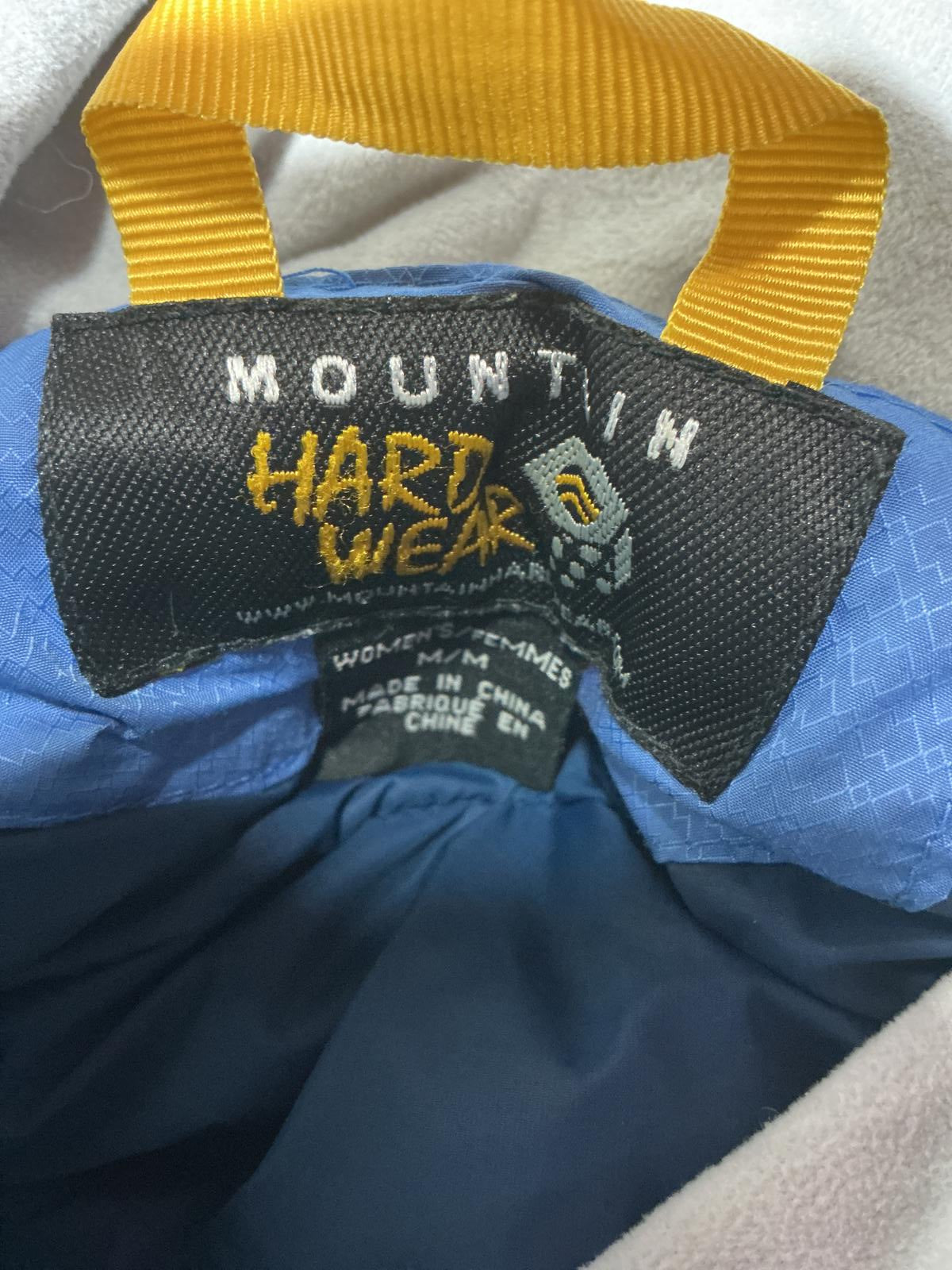 Mountain Hardwear Ladies Blue Puffer Jacket with Hood