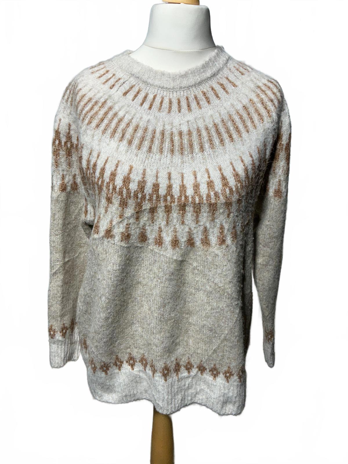 Neutral Tone Patterned Women's Sweater
