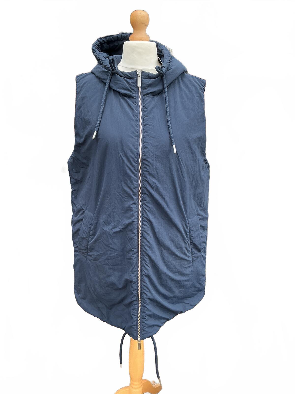 Sweaty Betty Hooded Navy Blue Thinsulate Puffer Gilet Vest Size Regular L