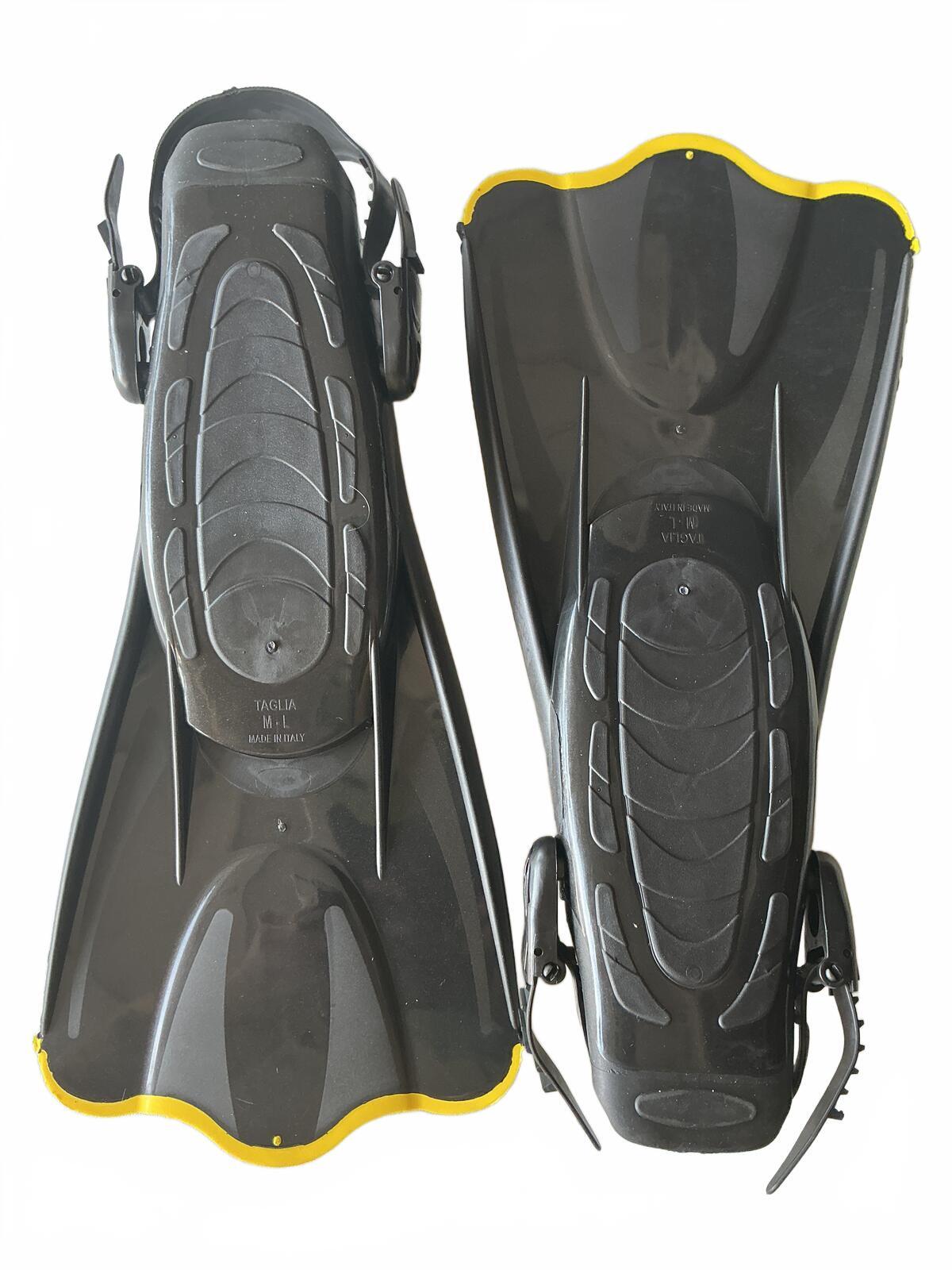 Cressi Rondine Palau Adjustable Swim Fins Flippers Size M-L Black Yellow Uk7-10